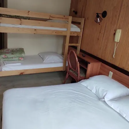 Luxembourg Готель